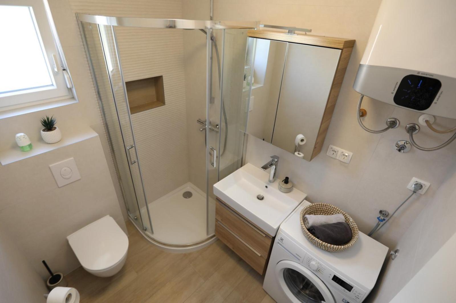 Ferienwohnung Rosa Mystica Trogir Exterior foto