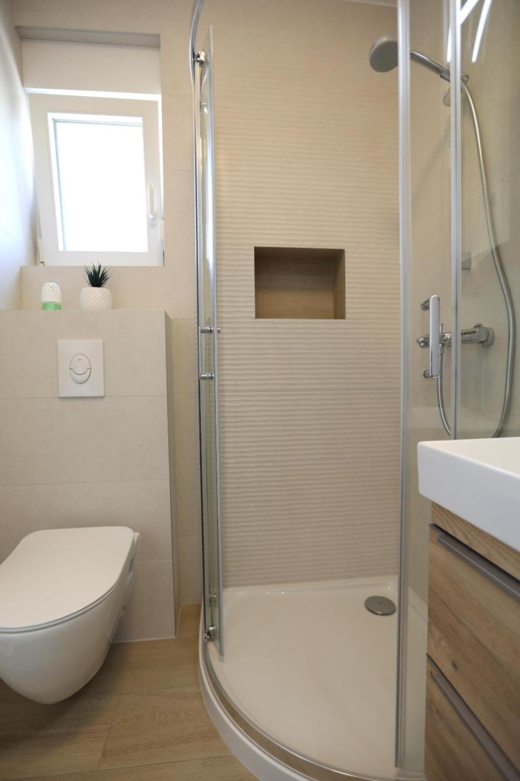 Ferienwohnung Rosa Mystica Trogir Exterior foto